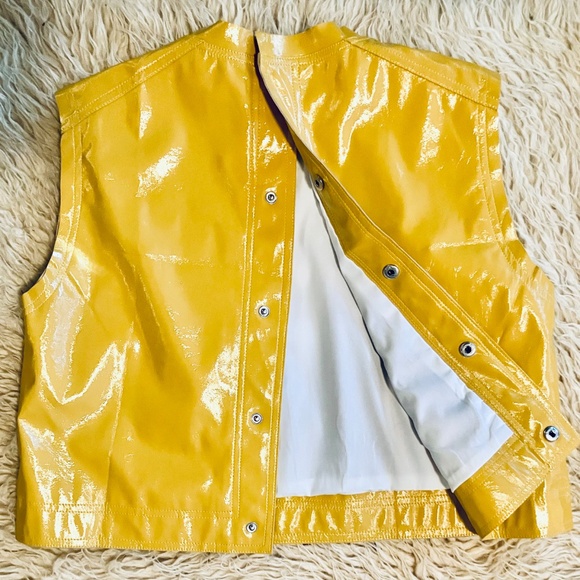 1960s-Style Bright Yellow Two-Piece PVC Miniskirt Outfit - Picture 5 of 7